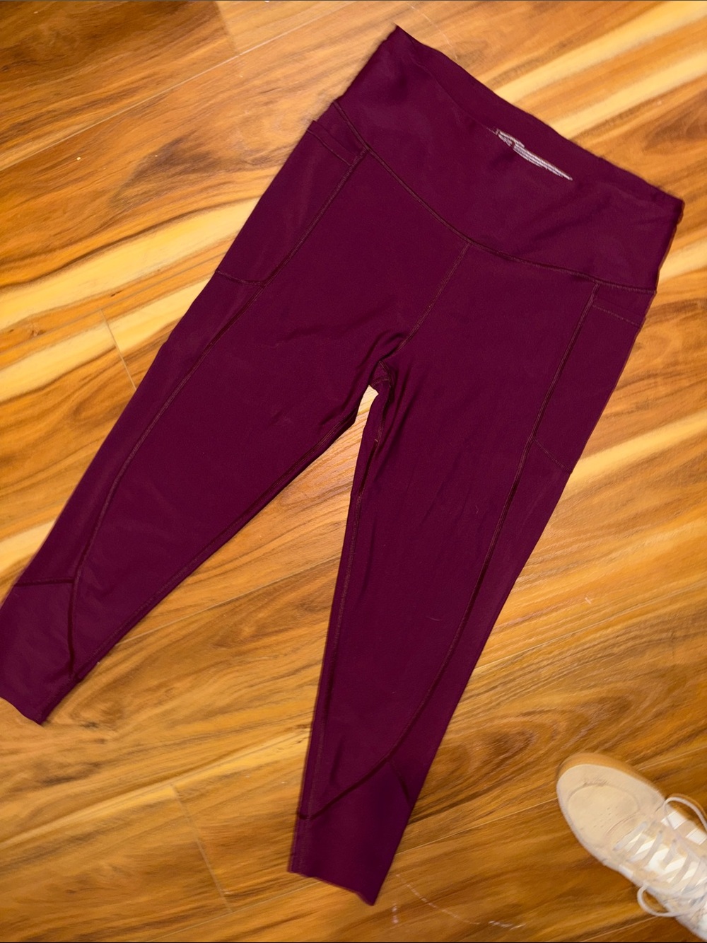 Victoria secret 7/8 leggings with pockets large